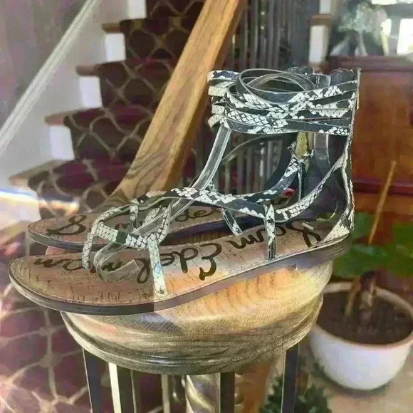 Sam Edelman Glenda gladiator snake embossed sandals. Good condition. Size 9.5. - Picture 3 of 14
